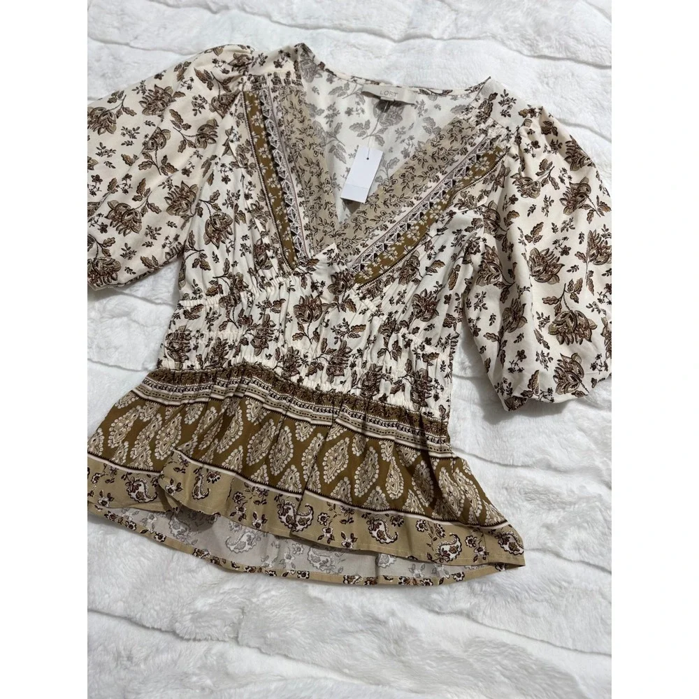 LOFT Floral Boho Peplum Blouse Small Cottagecore Puff Sleeve V Neck Top NWT